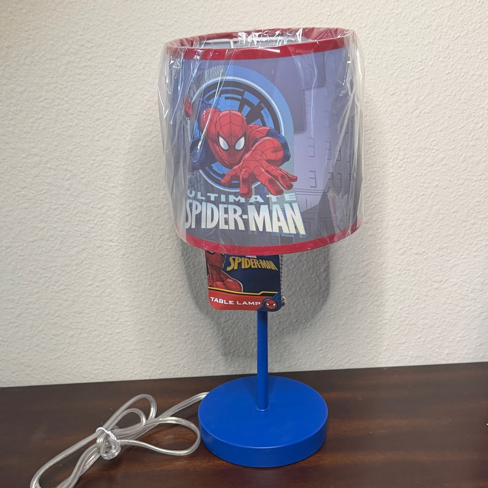 Marvel Spiderman Lamp Night Light  Desk Room Decor Superhero Kids Bedroom 15”